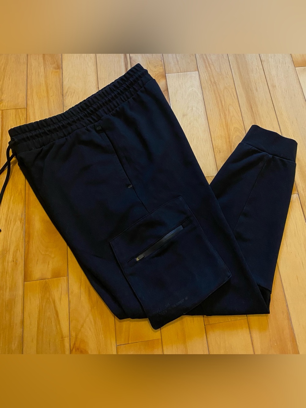 H&M Black Men's Cargo Joggers with Zippered Pockets